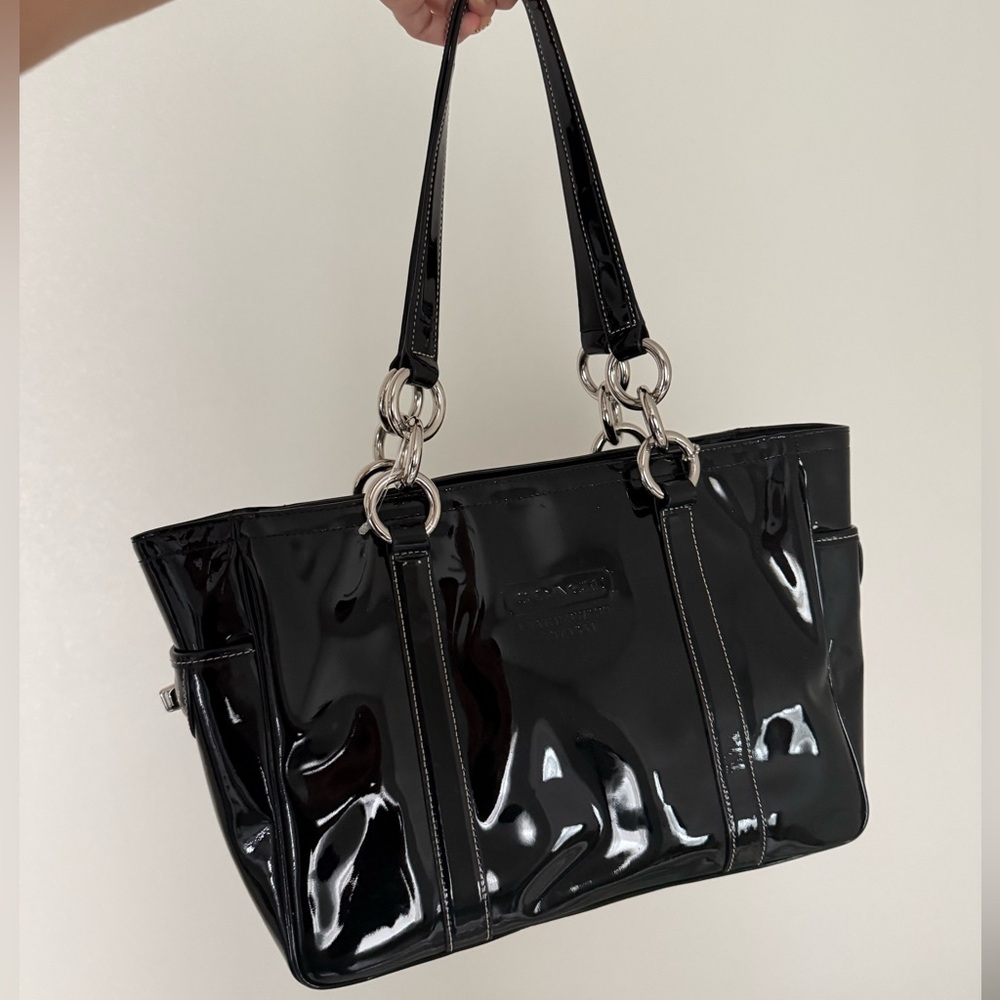 Coach East West Gallery